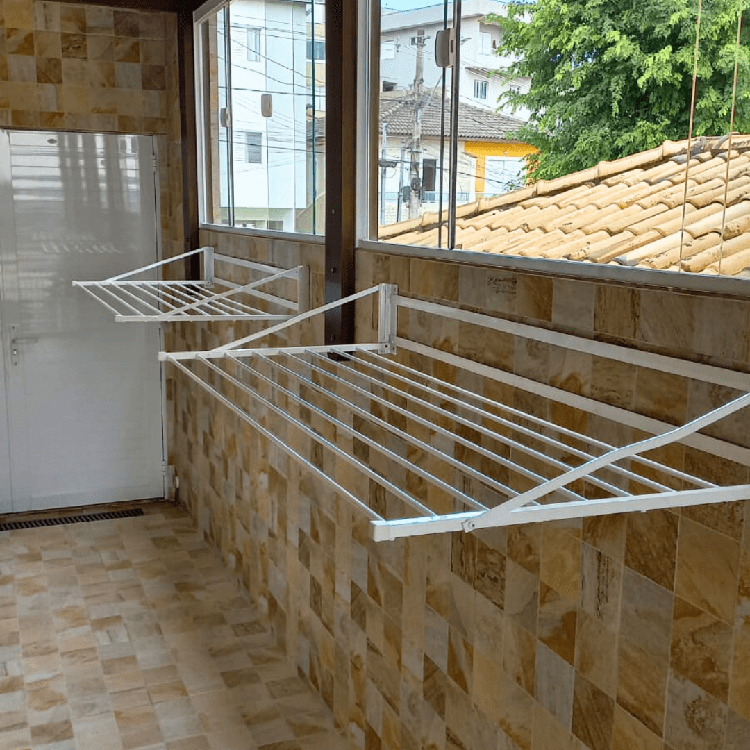 varal de parede (casa)